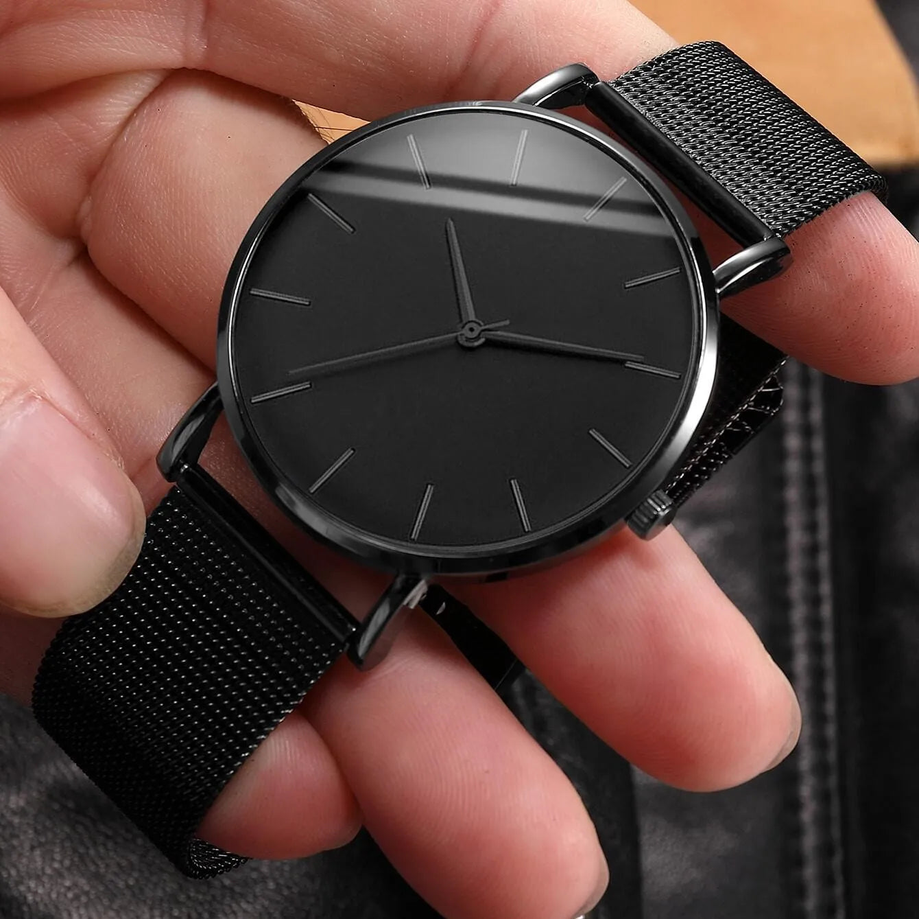 2PCS/Set Fashion Men's Black Mesh Band Quartz Watch With Beads Bracelet（Box not Included）